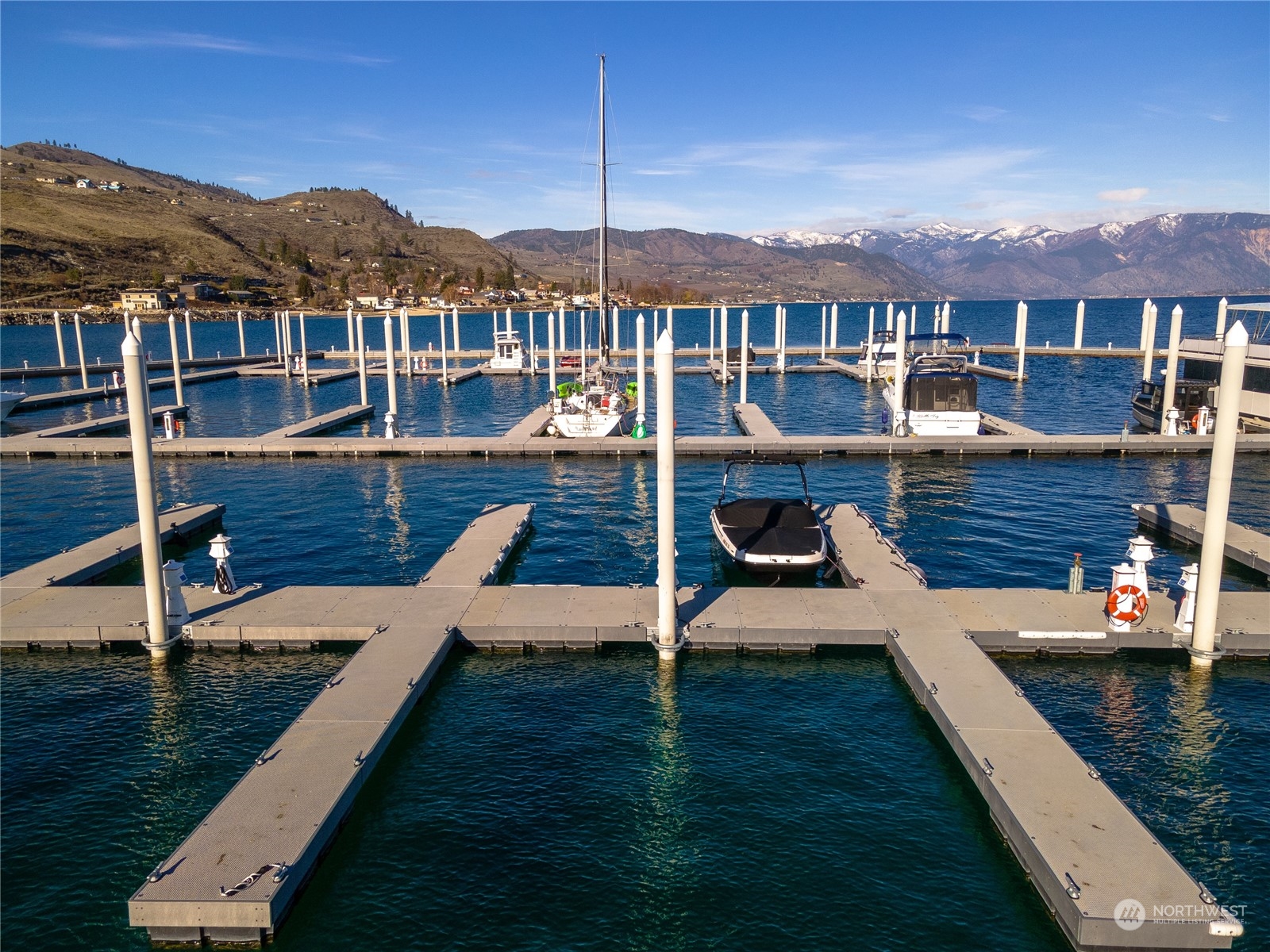 1350 W Woodin Avenue Unit: C28