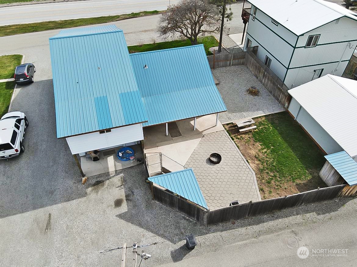 146 Warren Avenue W