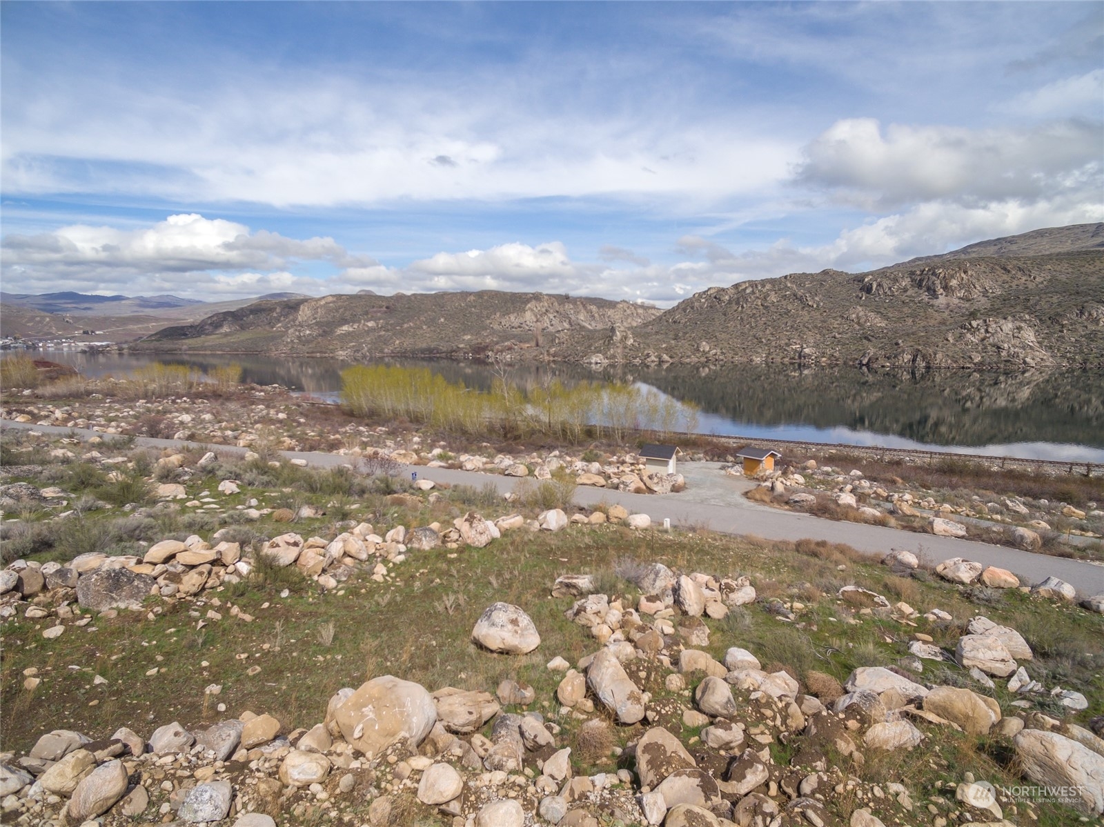 1 Boulder Gulch Loop Drive