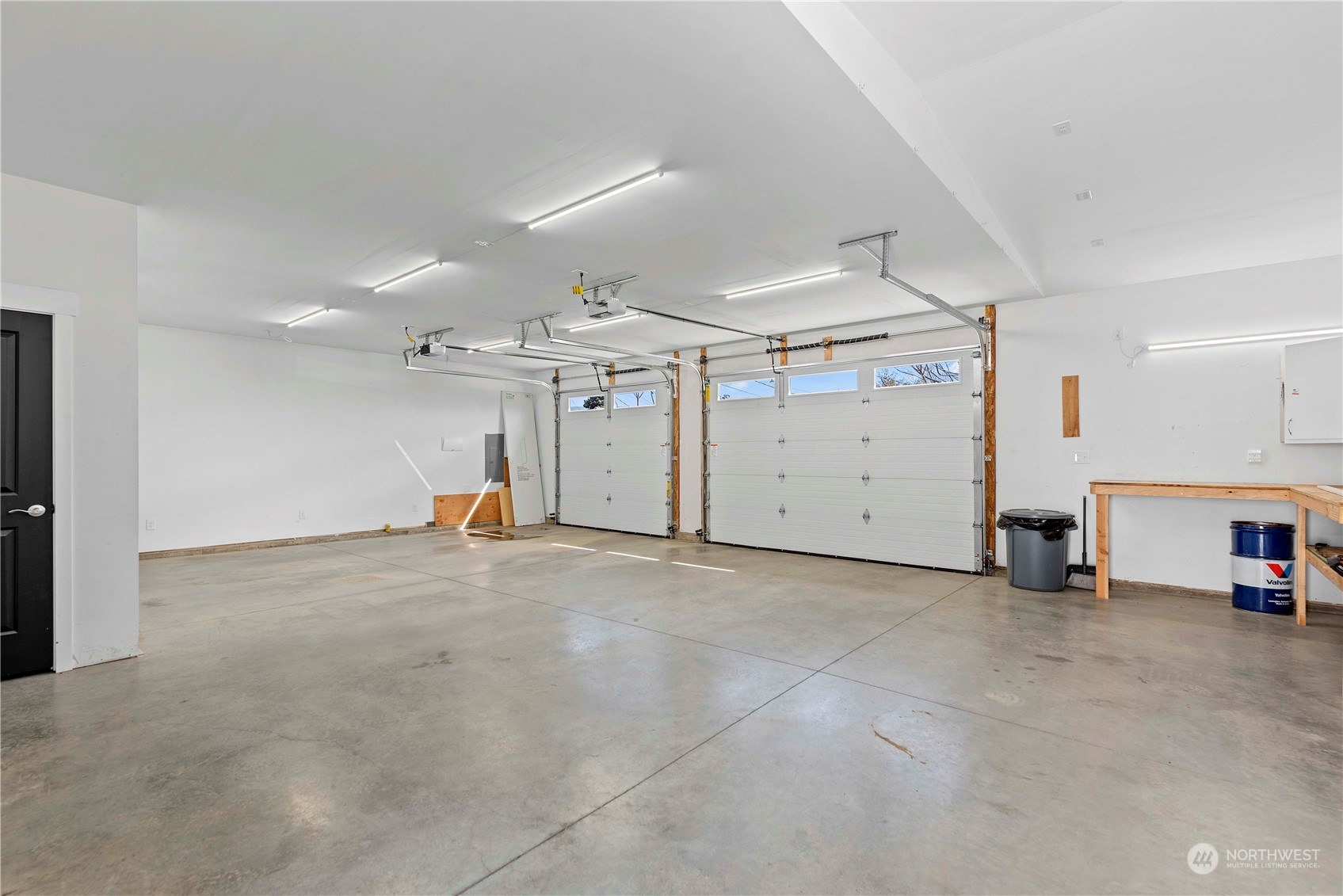 233 N Franklin Avenue