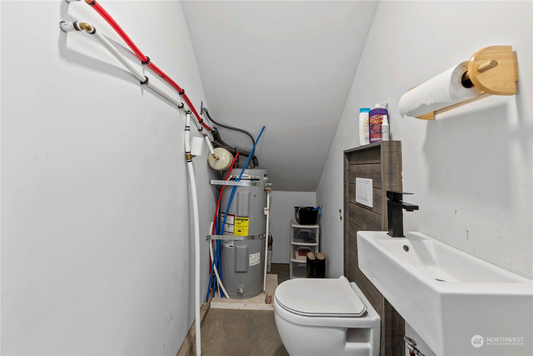 233 N Franklin Avenue