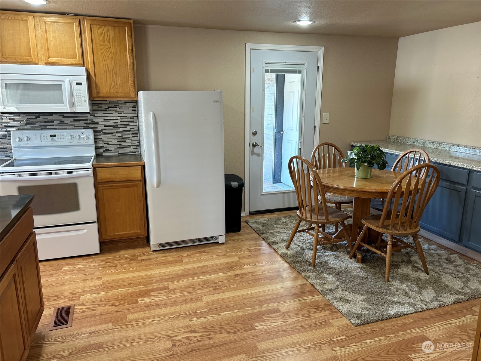 206 Aeneas Valley Road