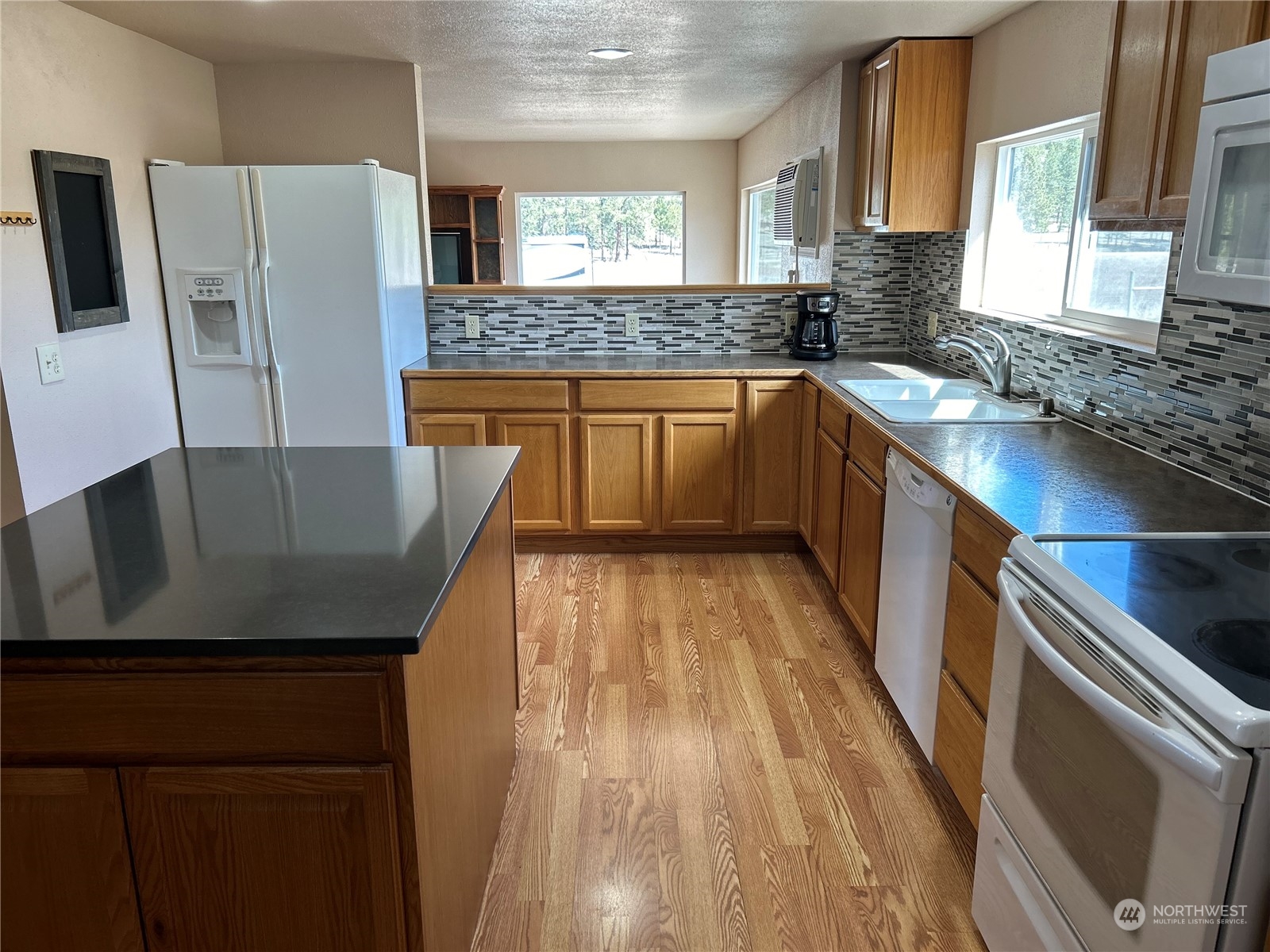 206 Aeneas Valley Road