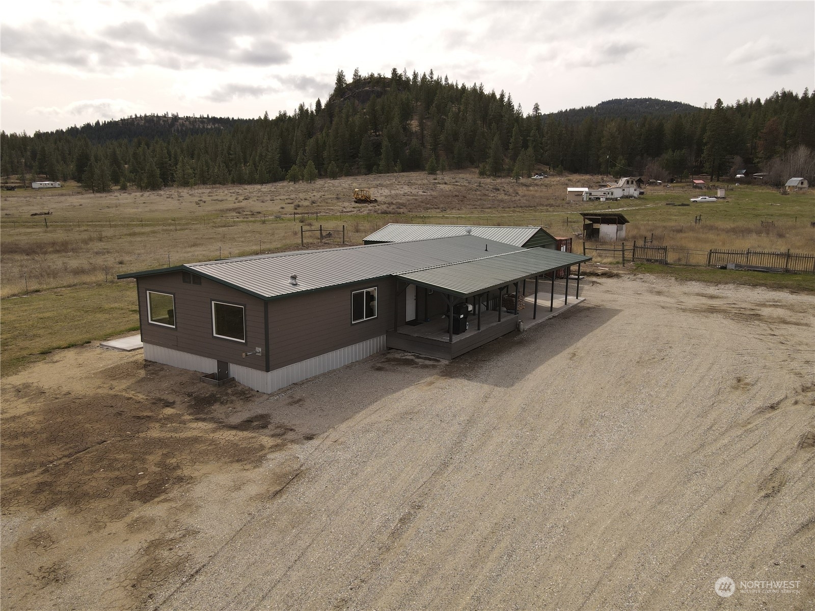 206 Aeneas Valley Road