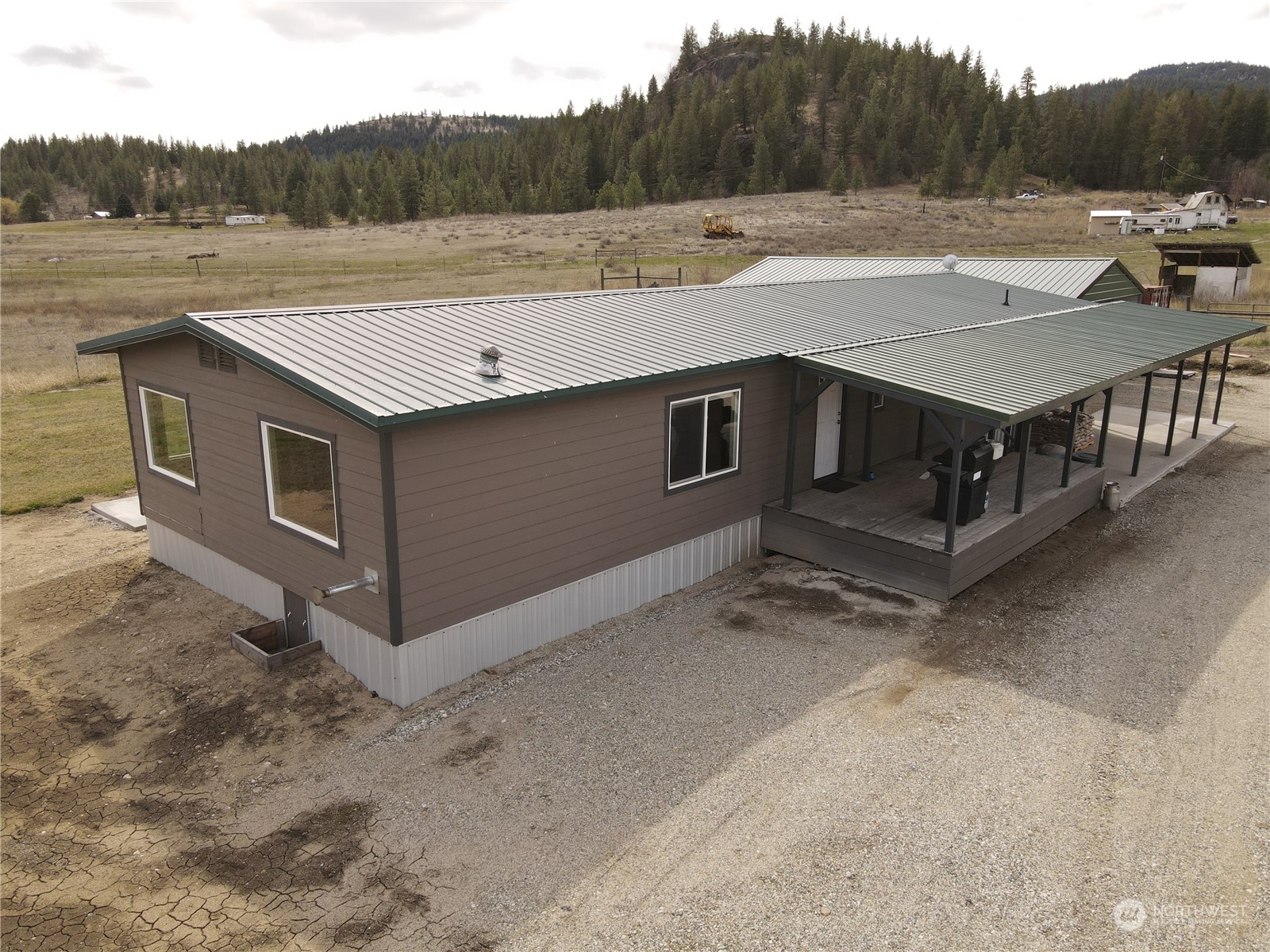 206 Aeneas Valley Road