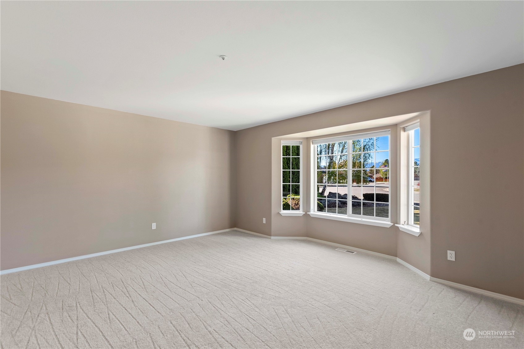 2272 Fancher Heights Boulevard