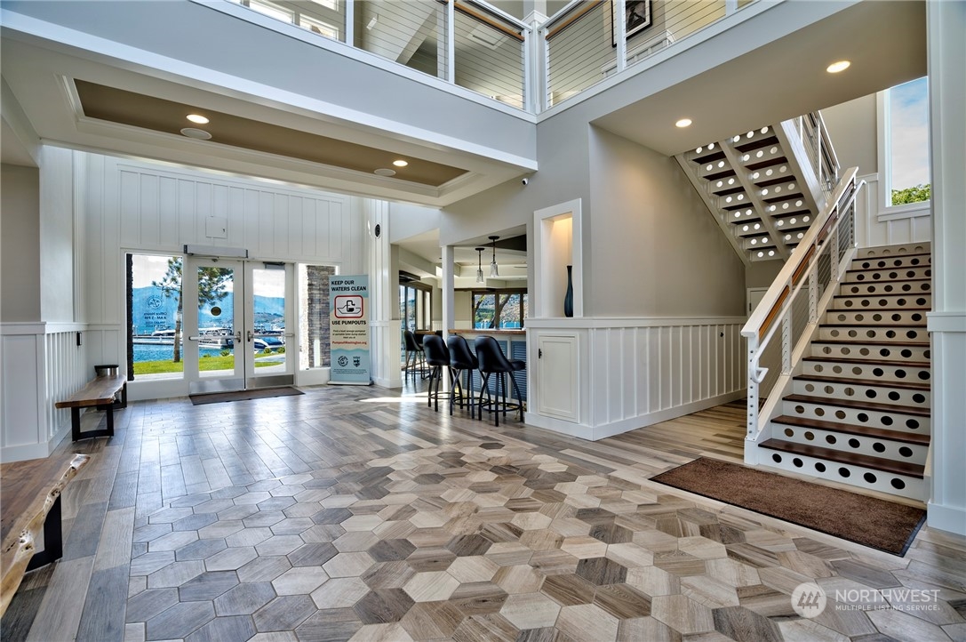 1350 W Woodin Avenue Unit: D3