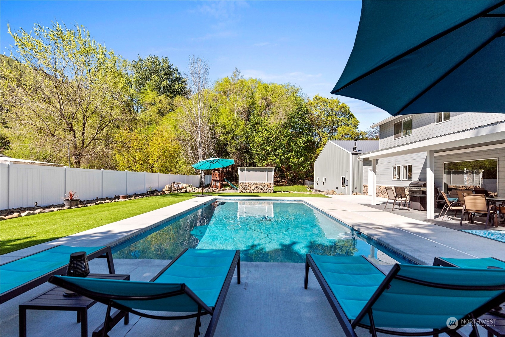 5465 Binder Road