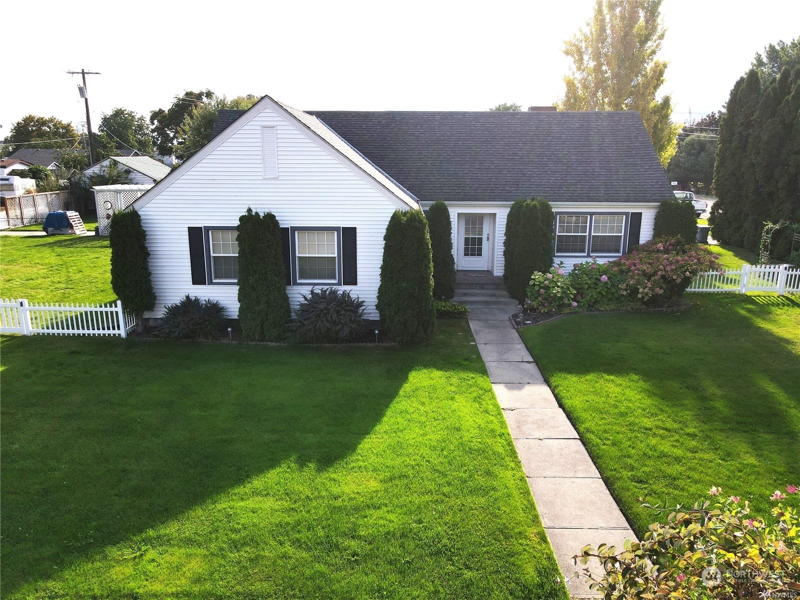 420 Central Avenue