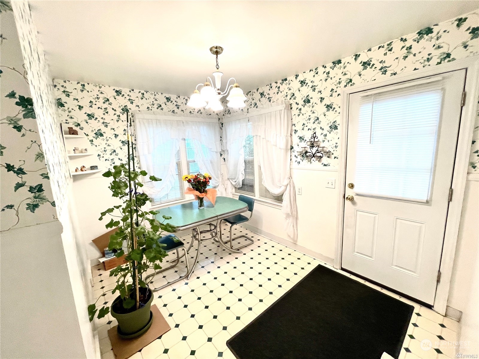 420 Central Avenue
