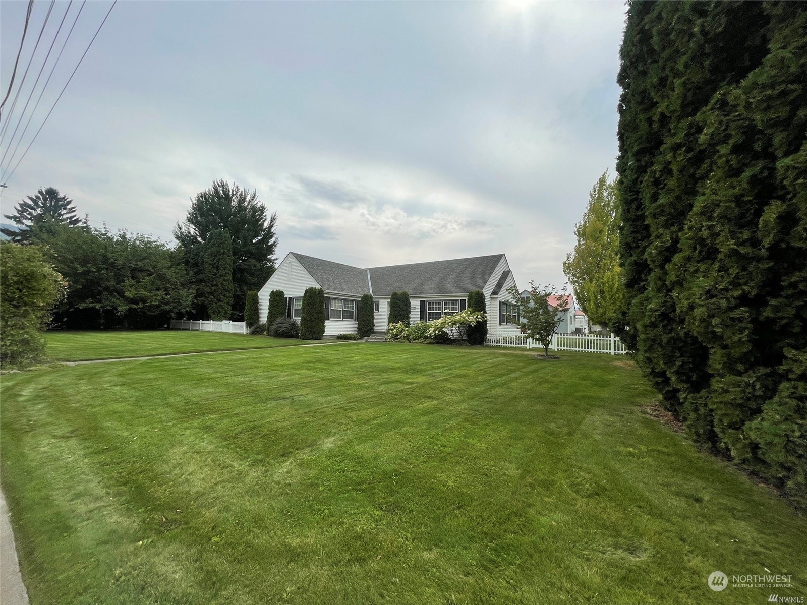 420 Central Avenue
