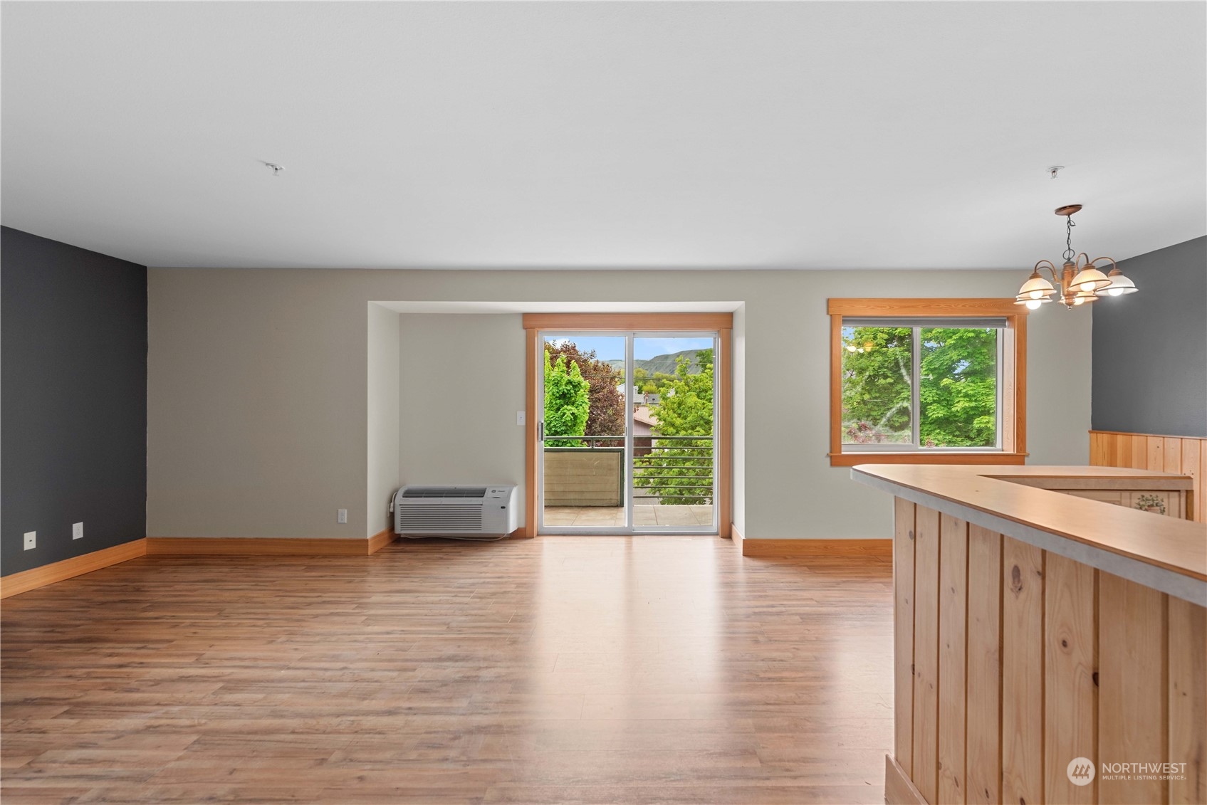 667 4th Street NE Unit: L301