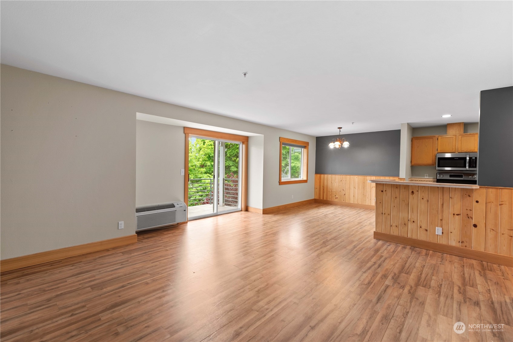 667 4th Street NE Unit: L301