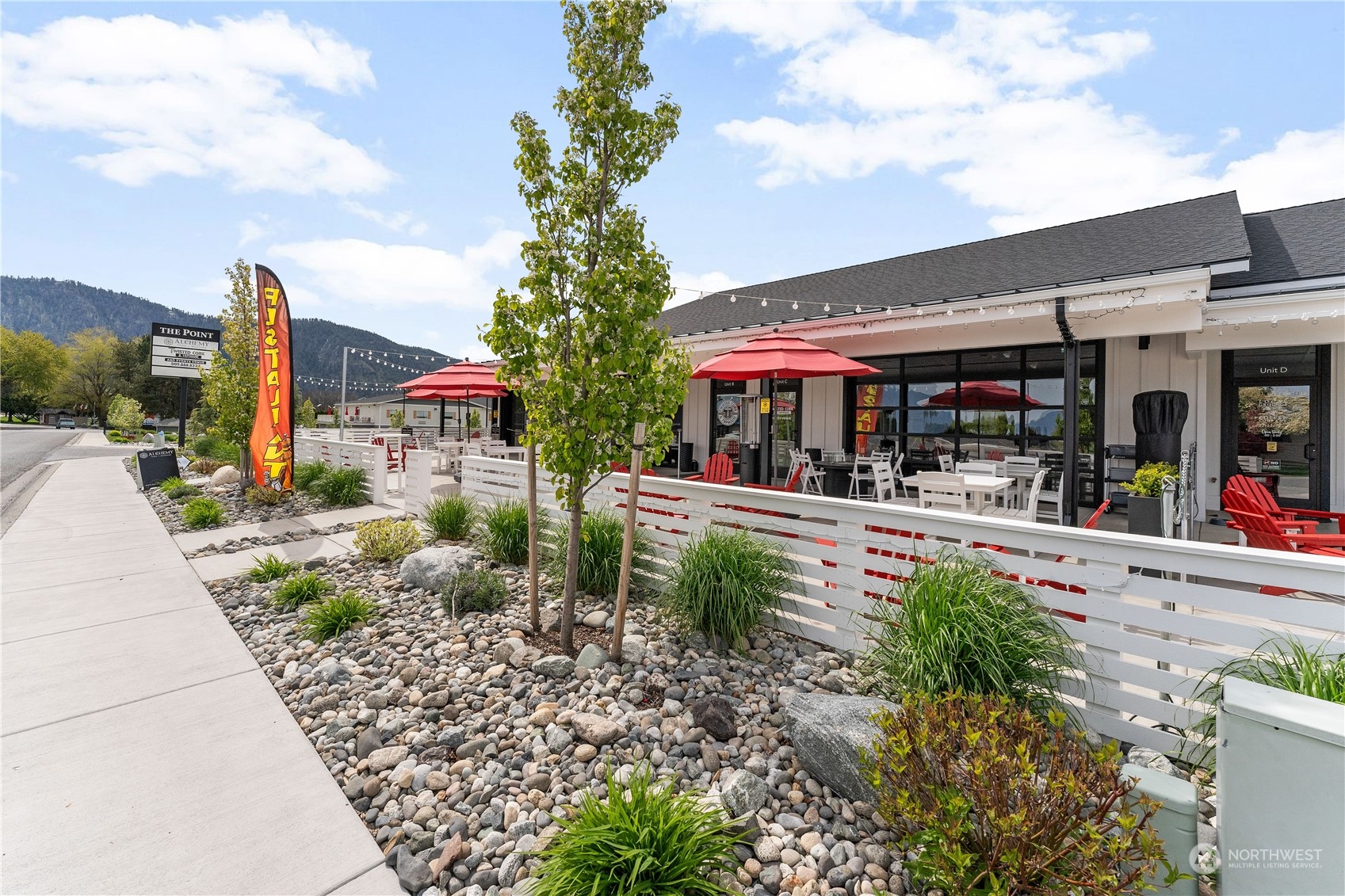 94 Wapato Point Parkway Unit: B