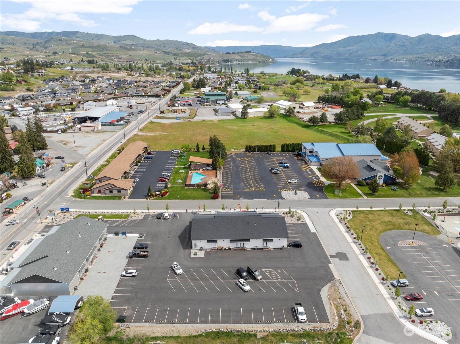 94 Wapato Point Parkway Unit: B