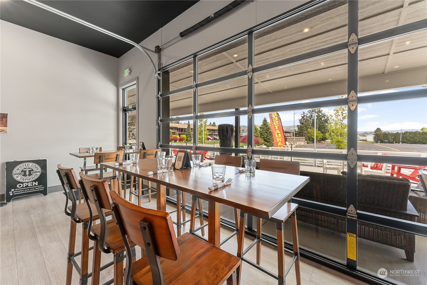 94 Wapato Point Parkway Unit: B