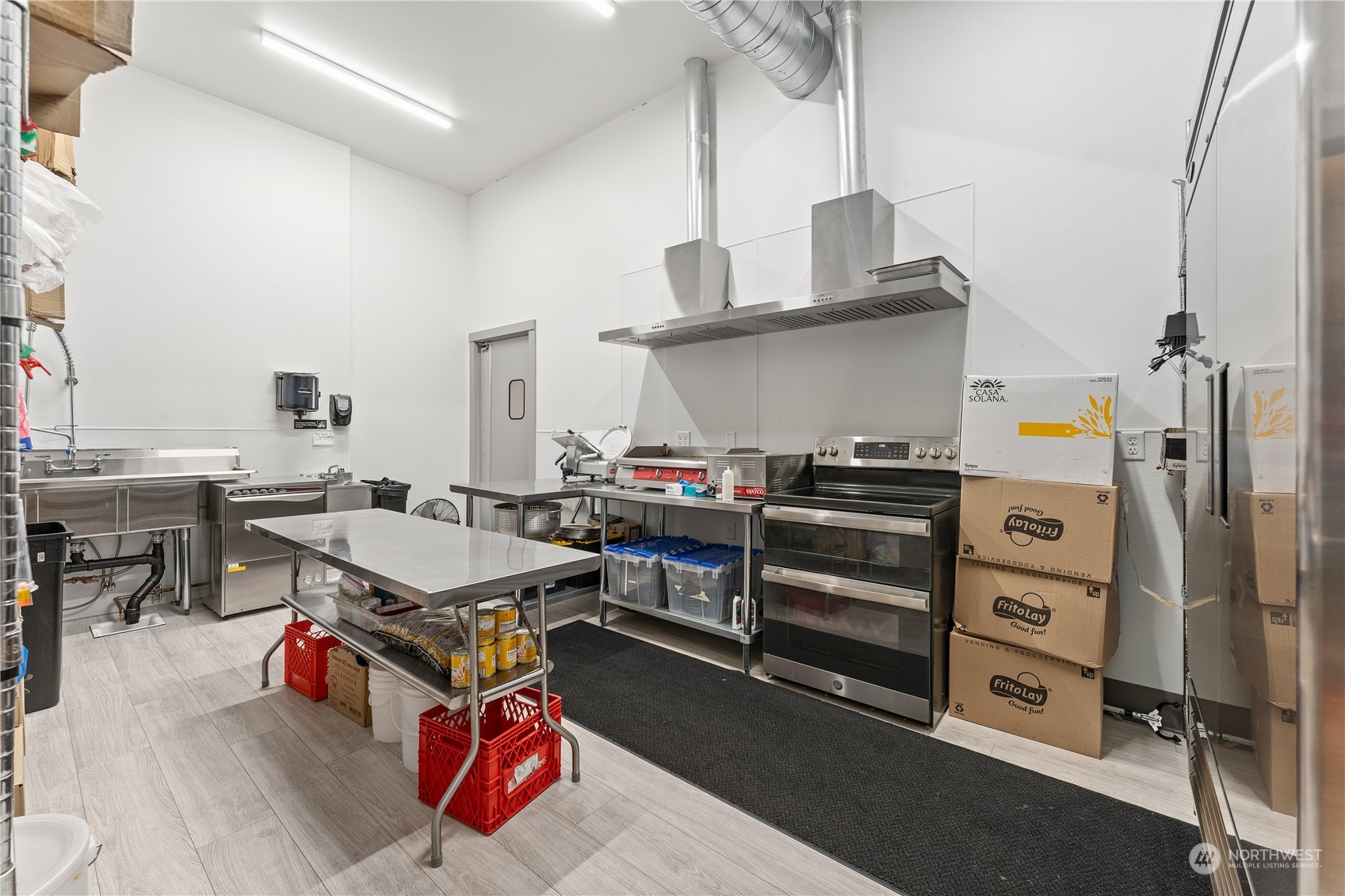 94 Wapato Point Parkway Unit: B