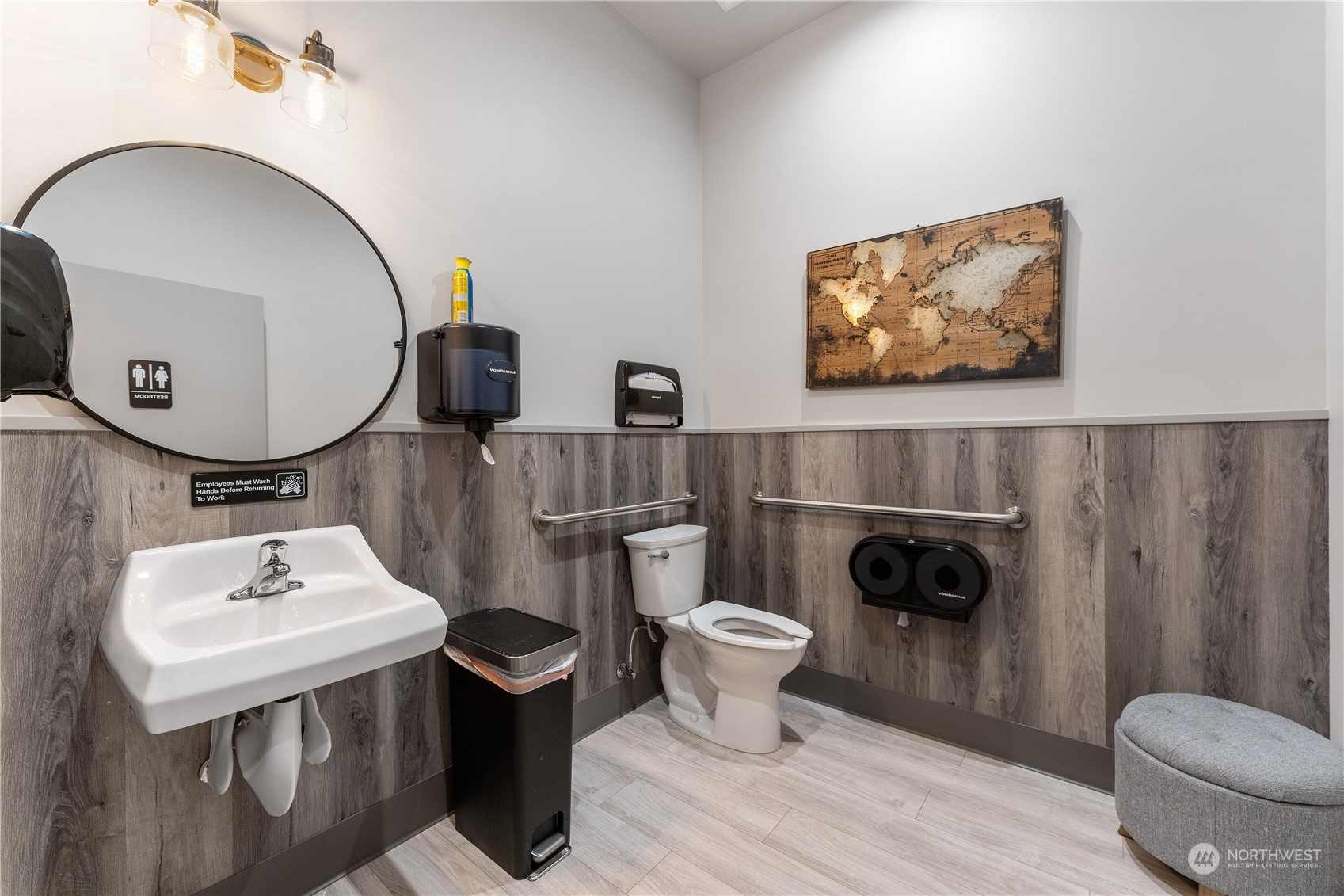 94 Wapato Point Parkway Unit: B