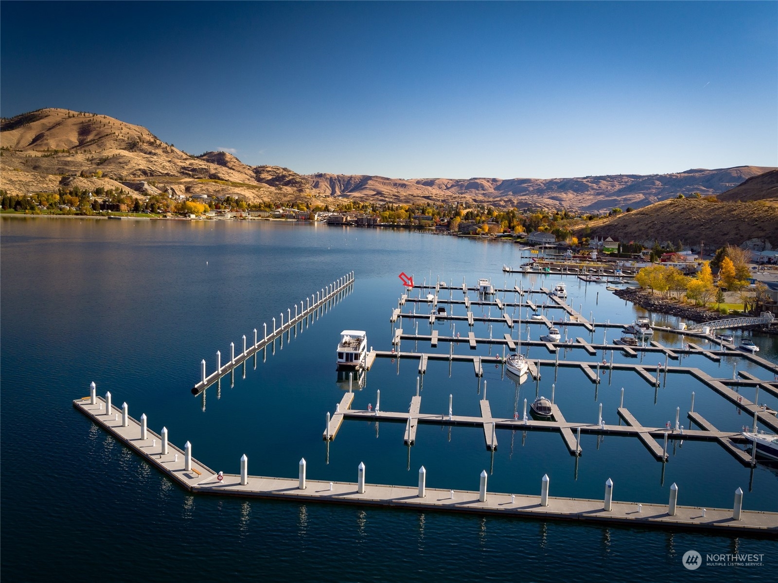 1350 W Woodin Avenue Unit: F18