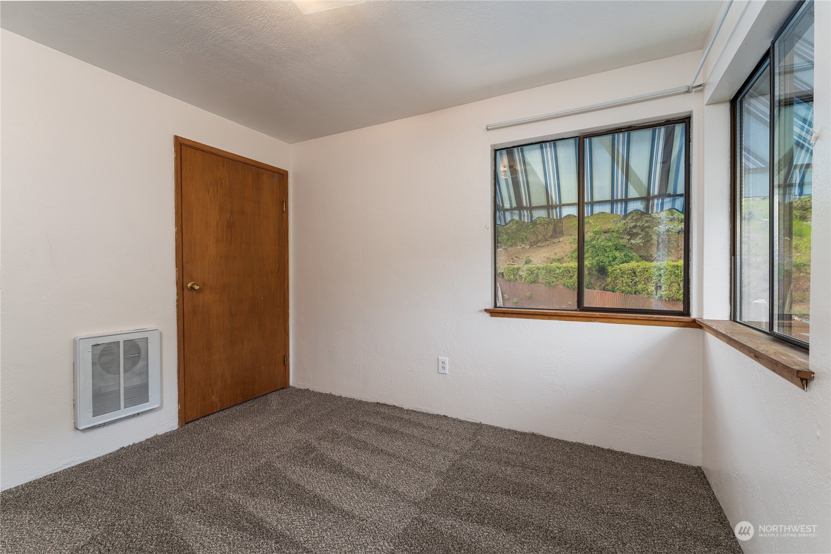 2333 W Prospect Street