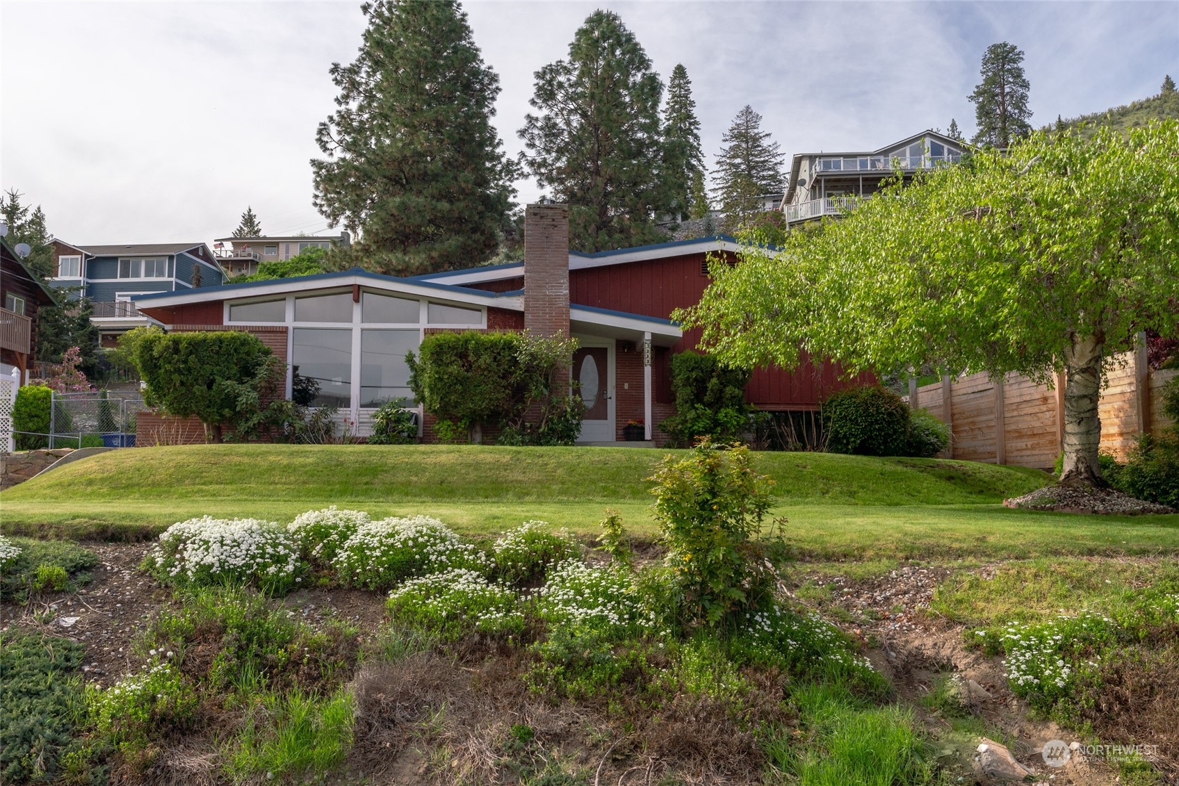 2333 W Prospect Street