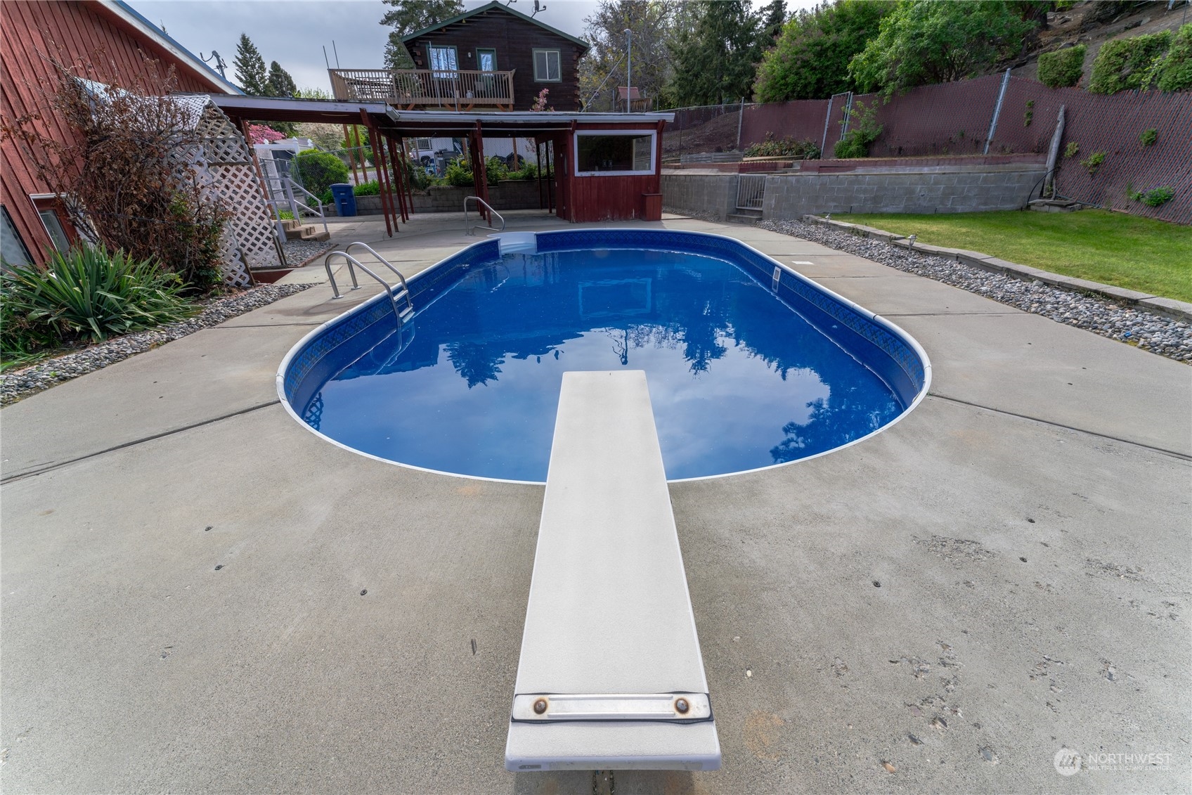 2333 W Prospect Street