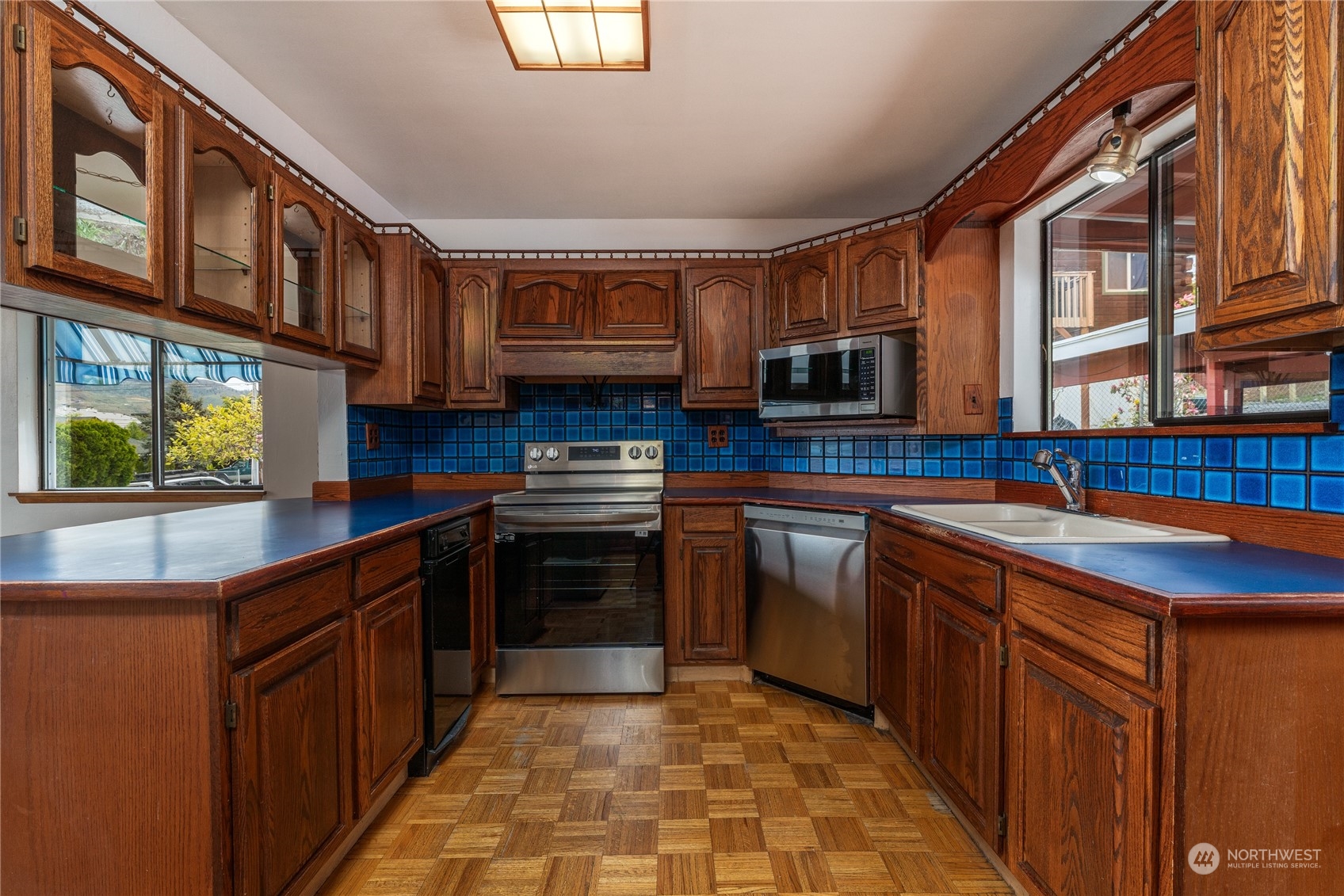 2333 W Prospect Street