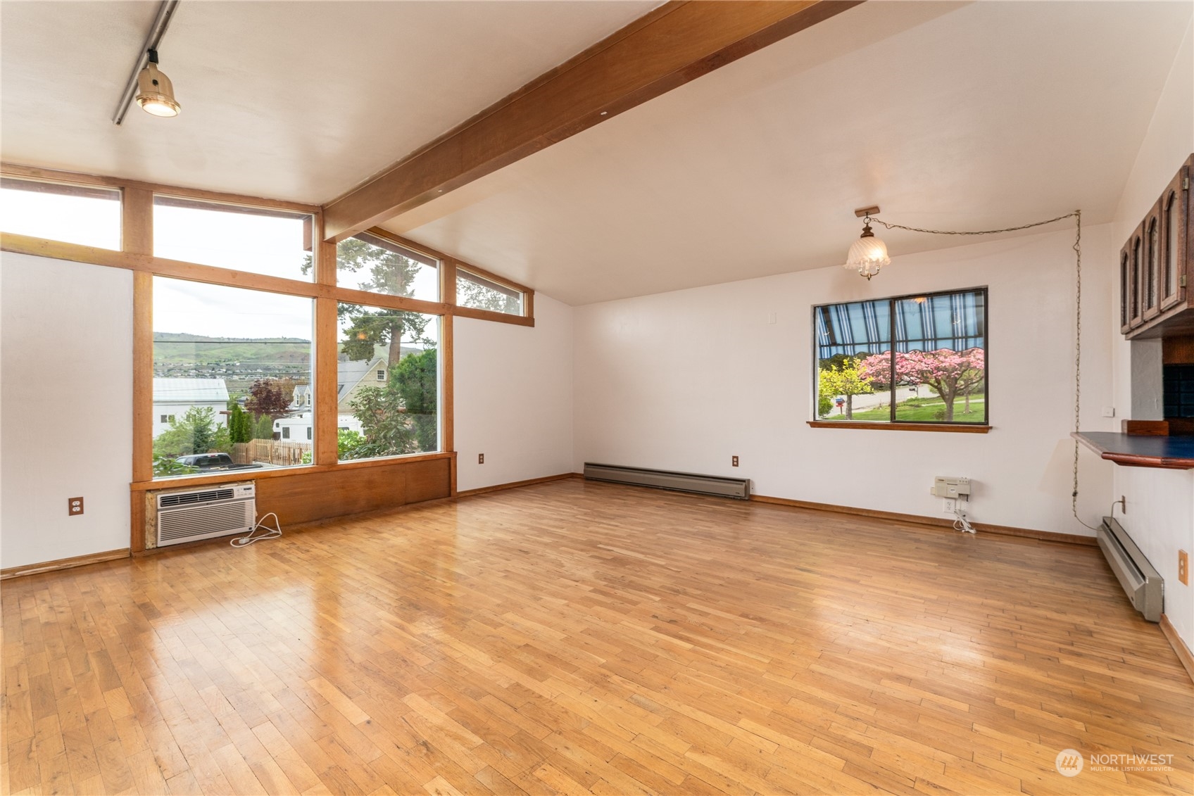 2333 W Prospect Street