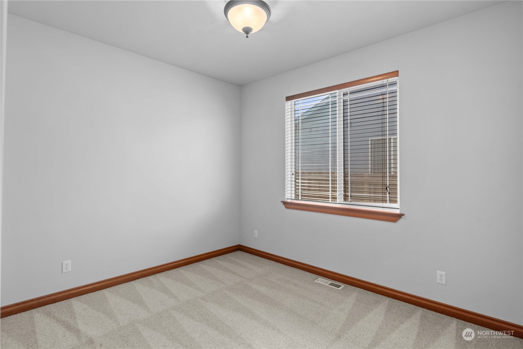 1405 Copper Loop