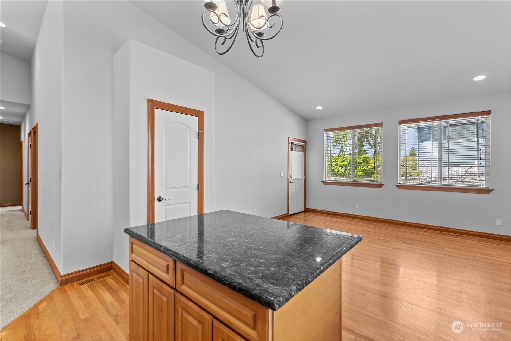 1405 Copper Loop