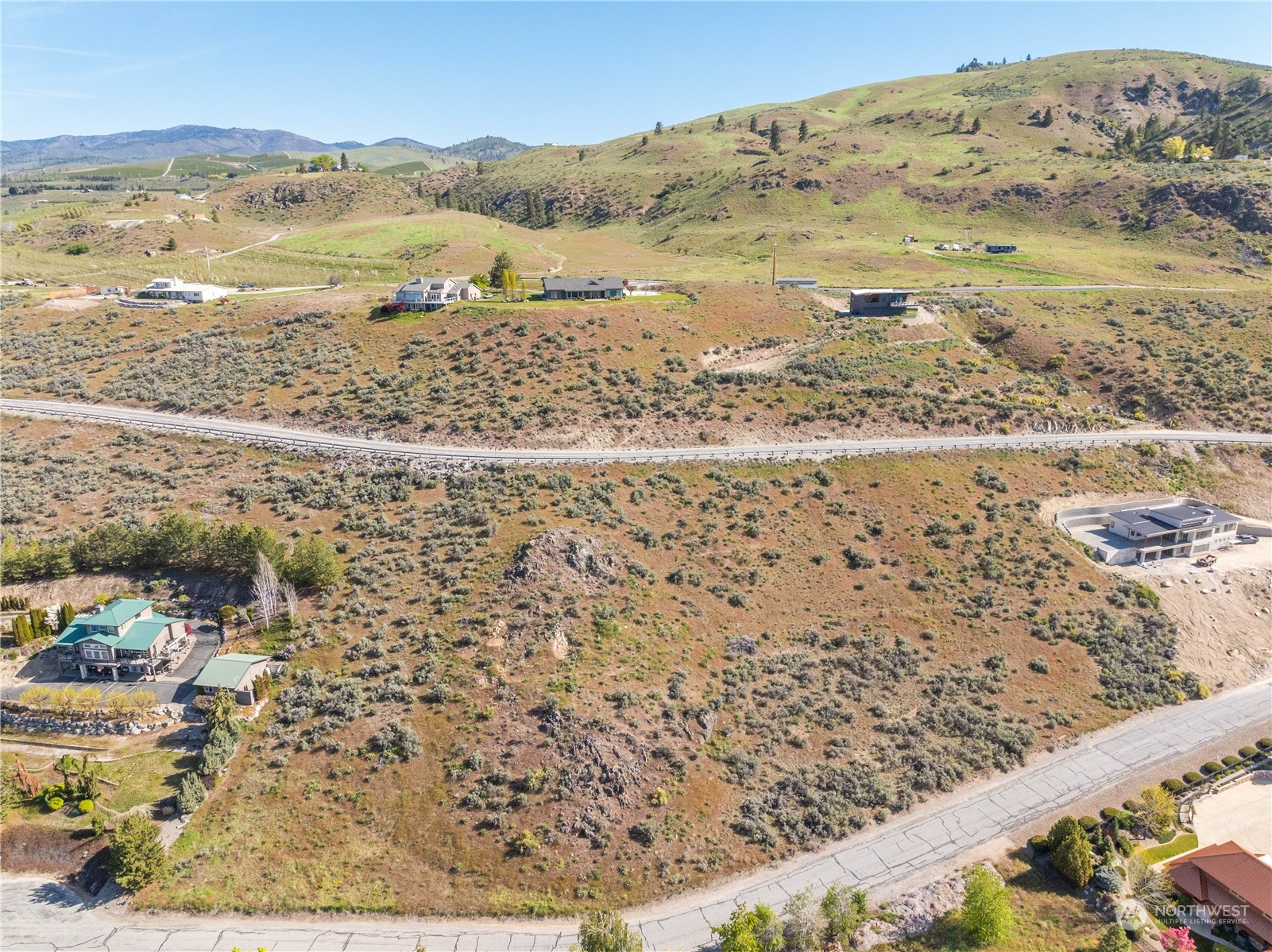 350 Highpoint Lane