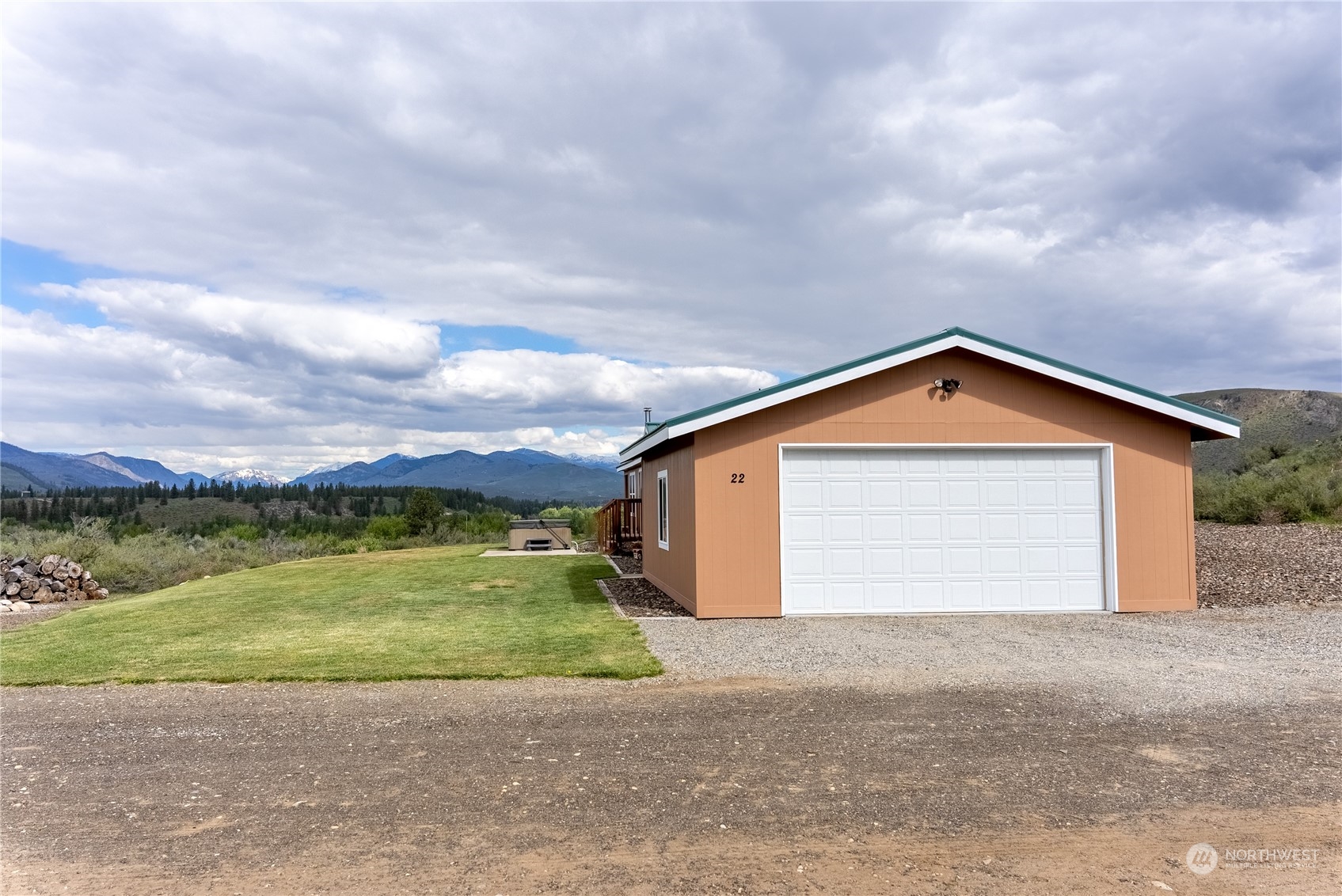 22 Foster Davis Road