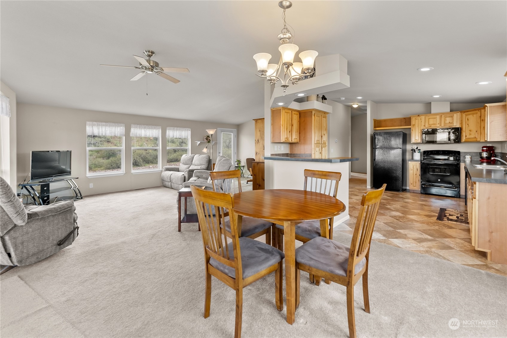 22 Foster Davis Road