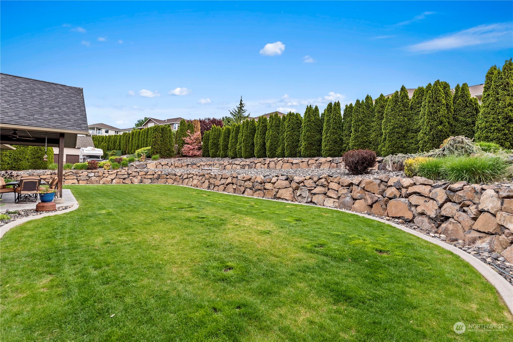 847 Briarwood Terrace