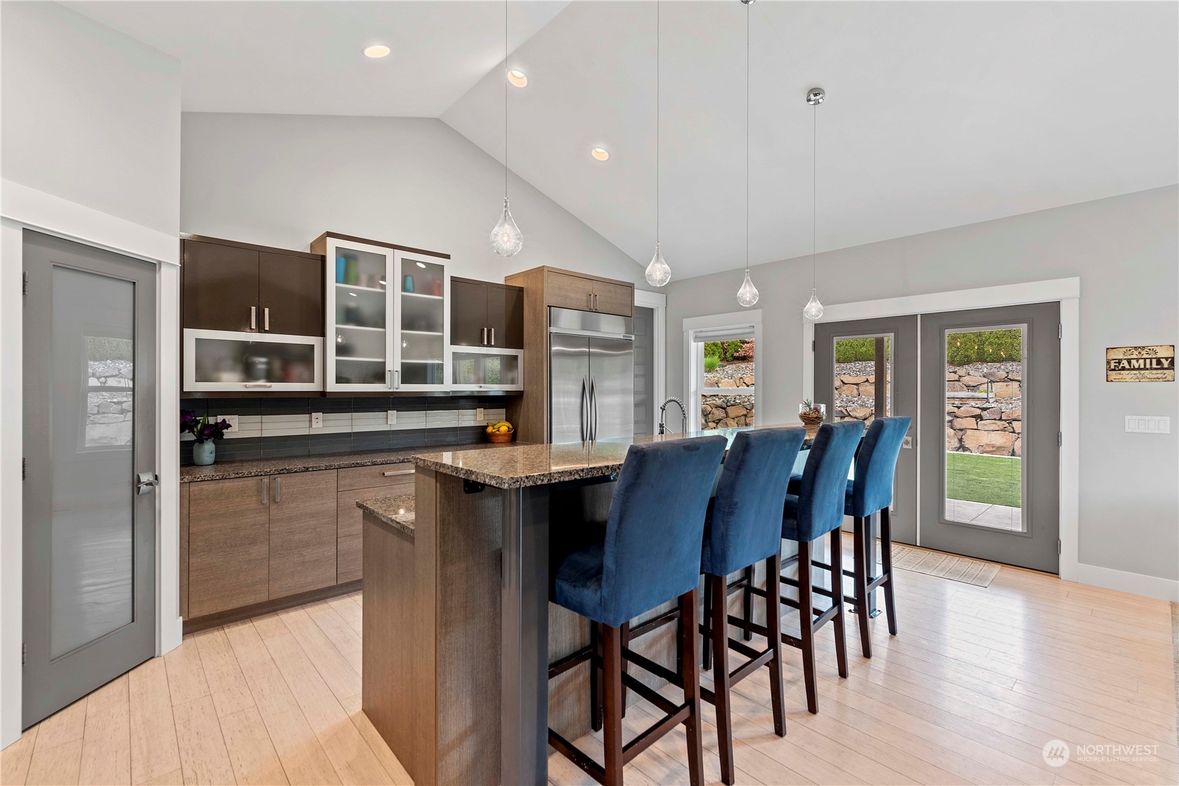 847 Briarwood Terrace