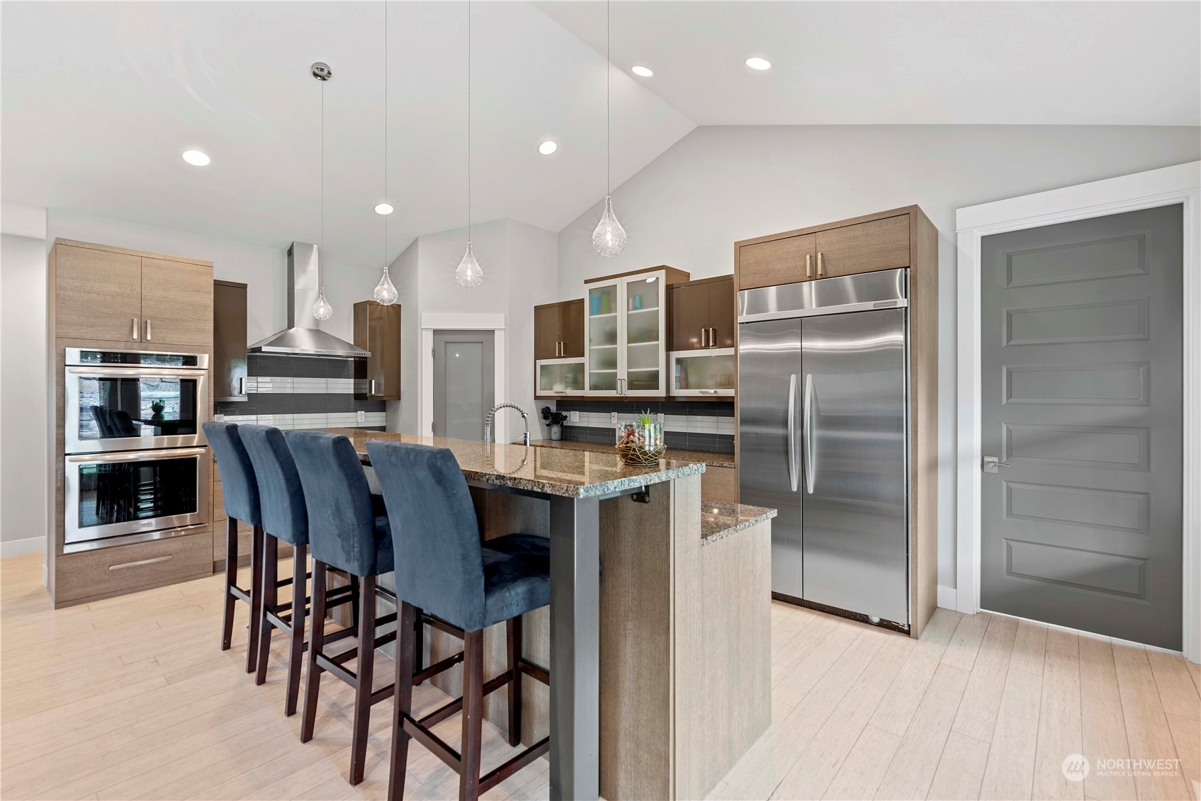 847 Briarwood Terrace