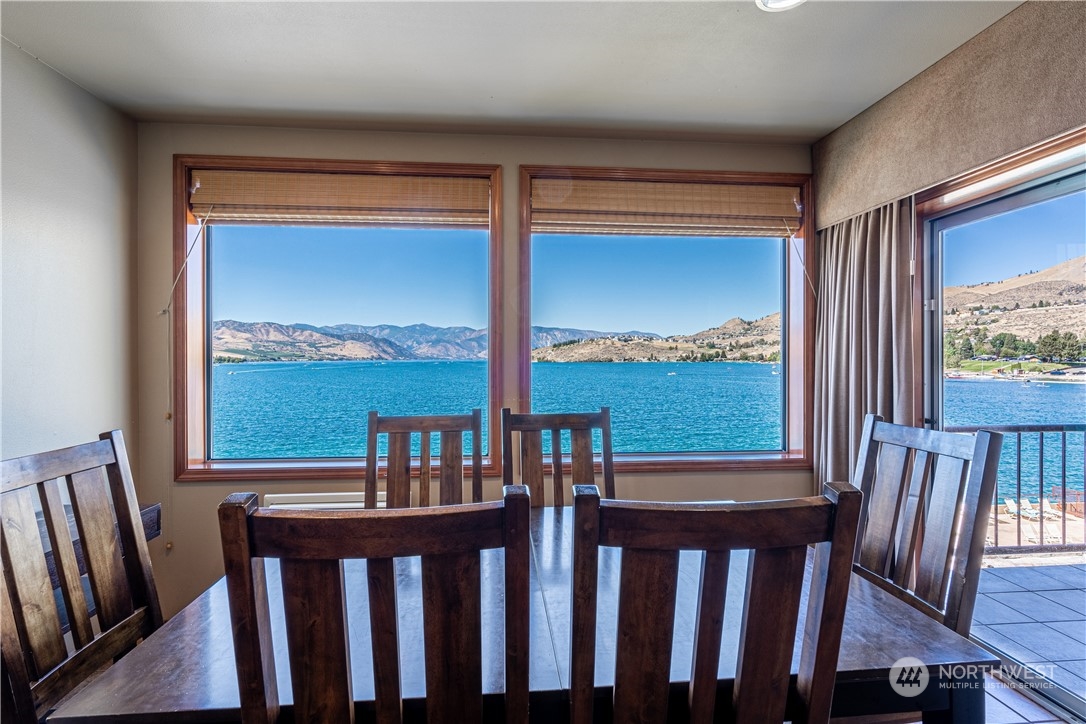 322 W Woodin Avenue Unit: 402