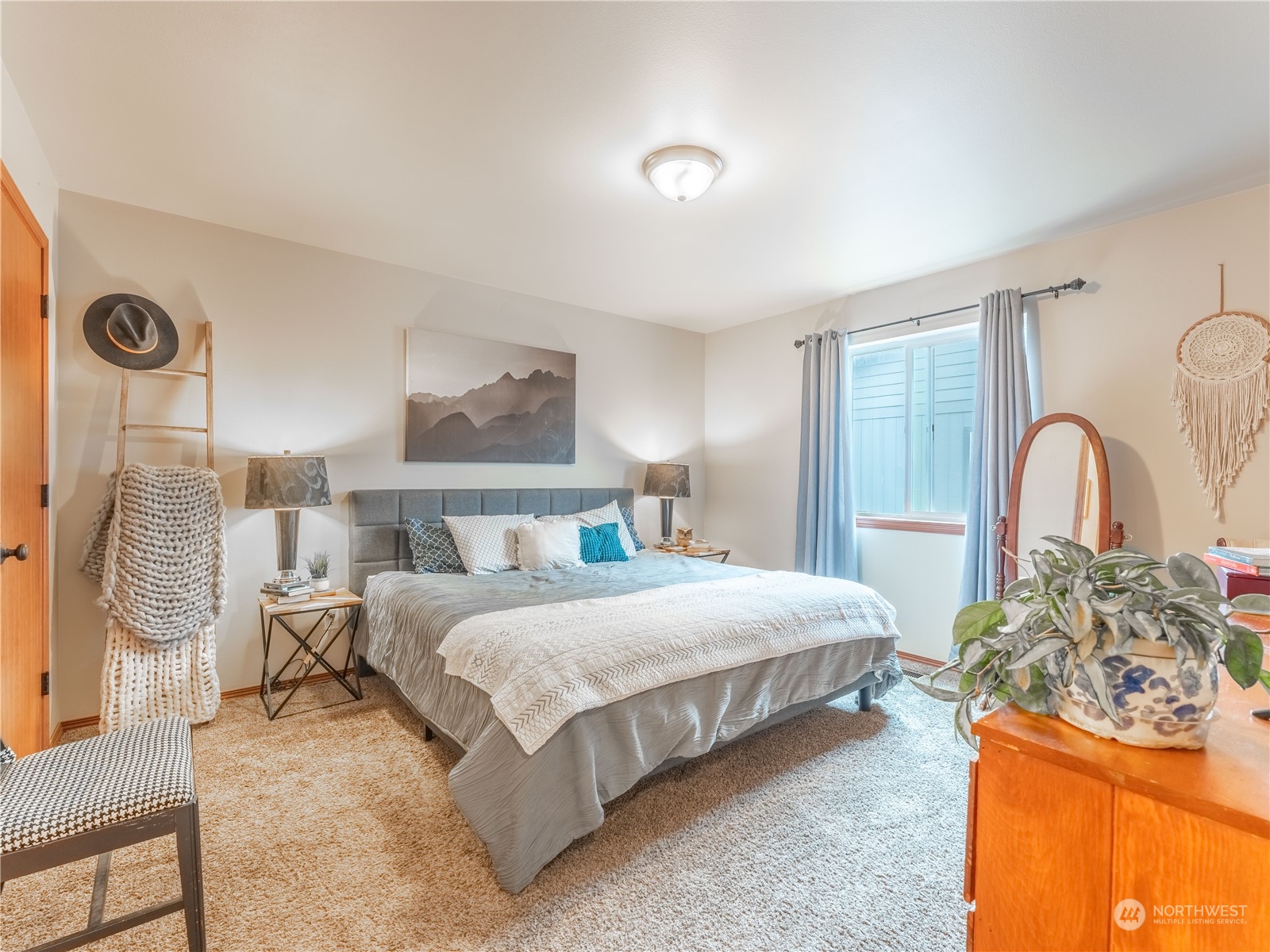 107 NW Porter's Court