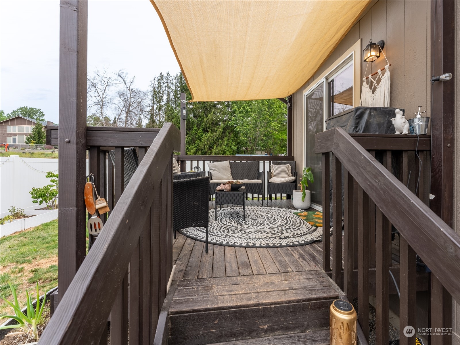 107 NW Porter's Court