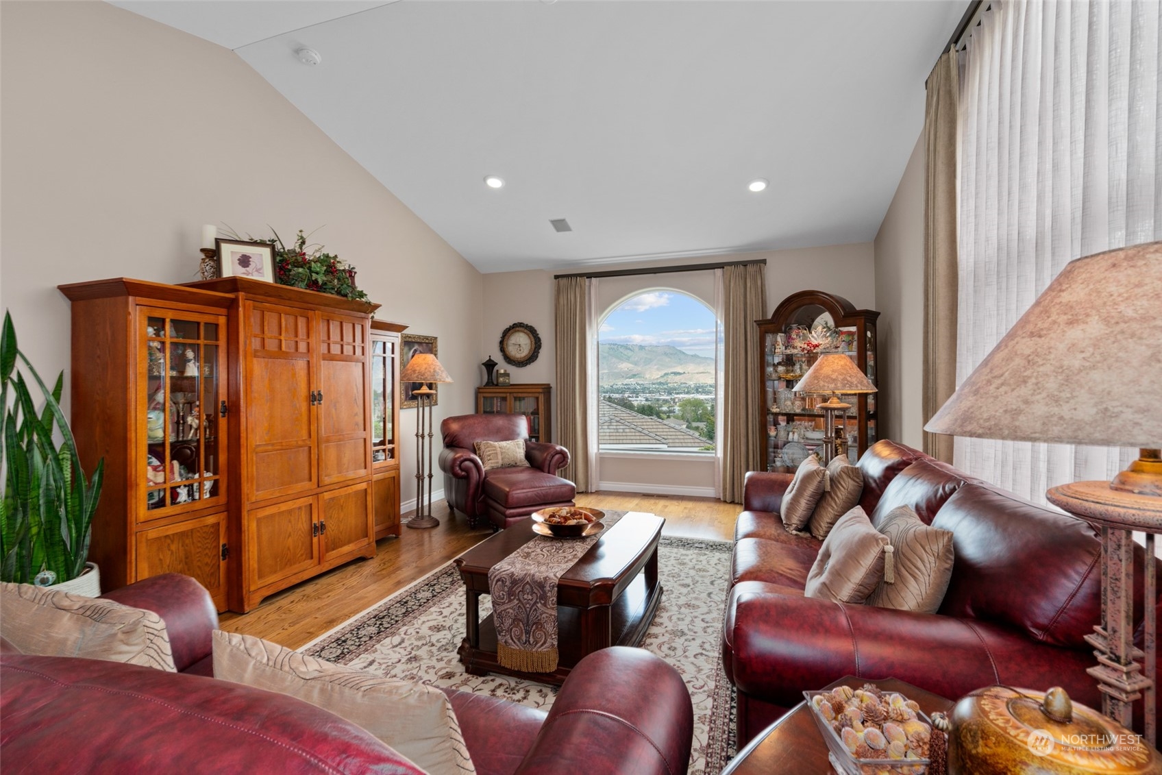 410 Stoneridge Drive