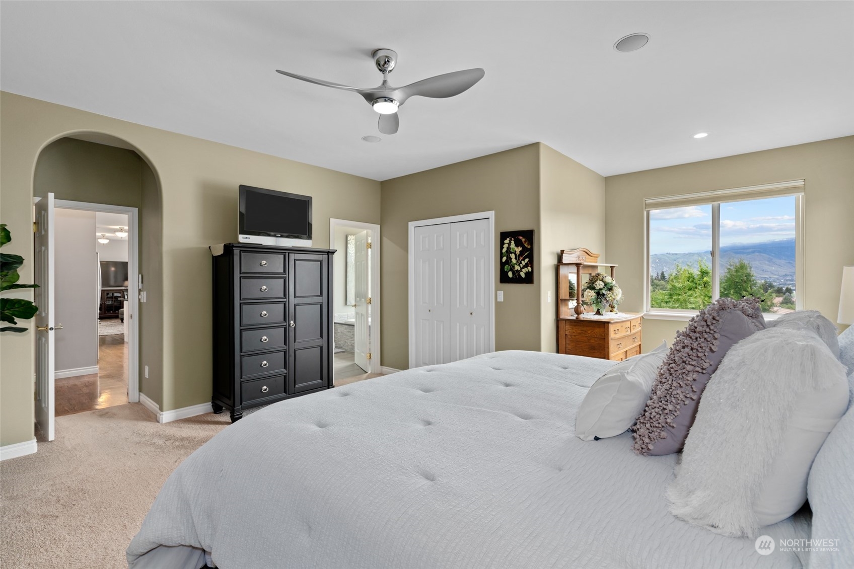 410 Stoneridge Drive
