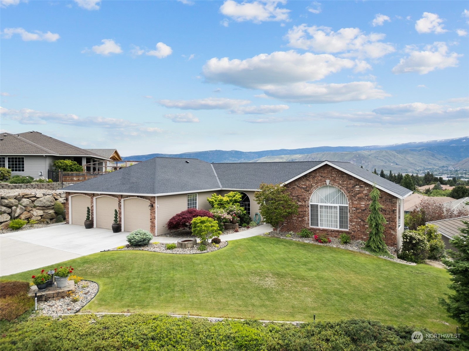 410 Stoneridge Drive