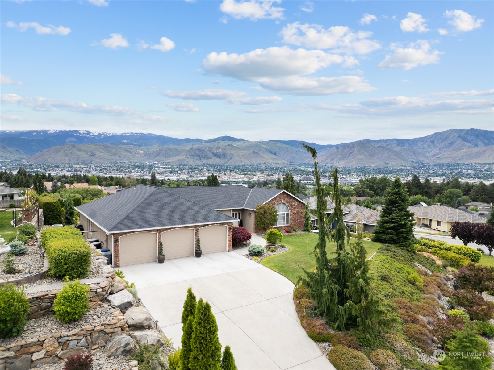 410 Stoneridge Drive