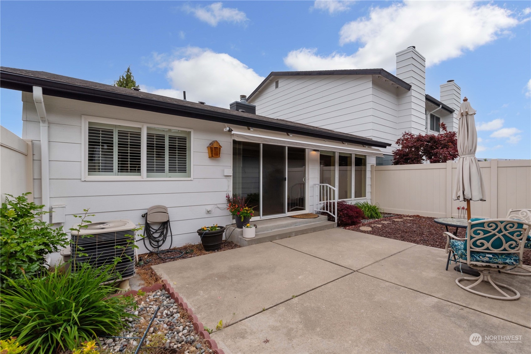 145 Quail Run Boulevard