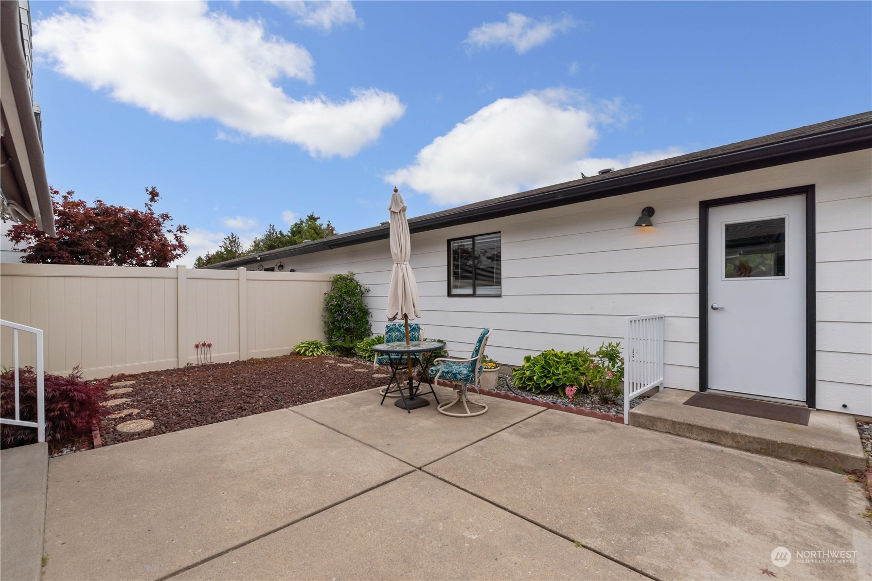 145 Quail Run Boulevard