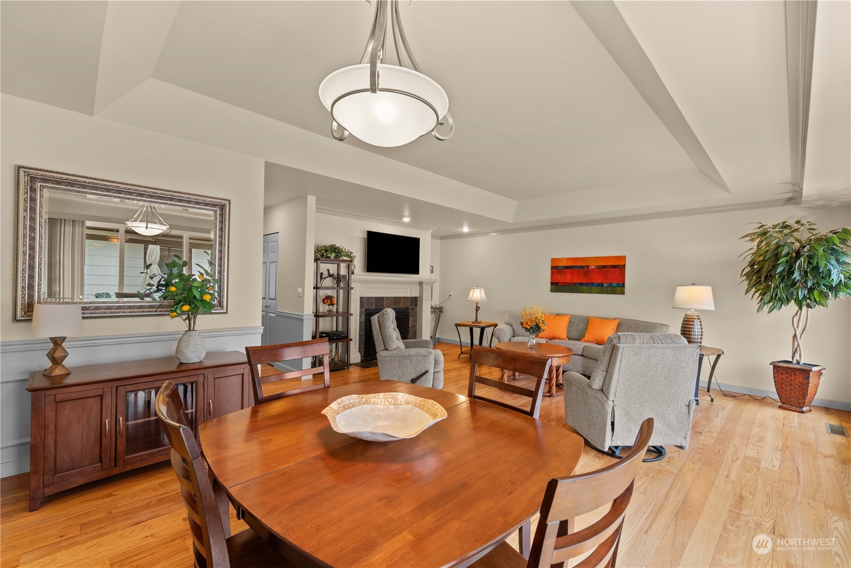 145 Quail Run Boulevard