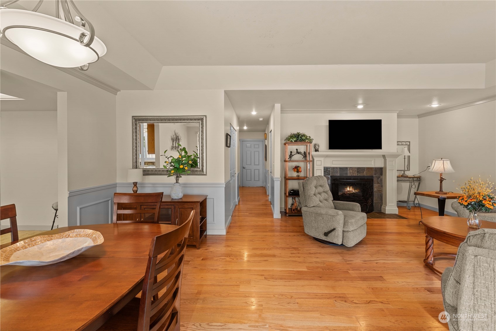 145 Quail Run Boulevard