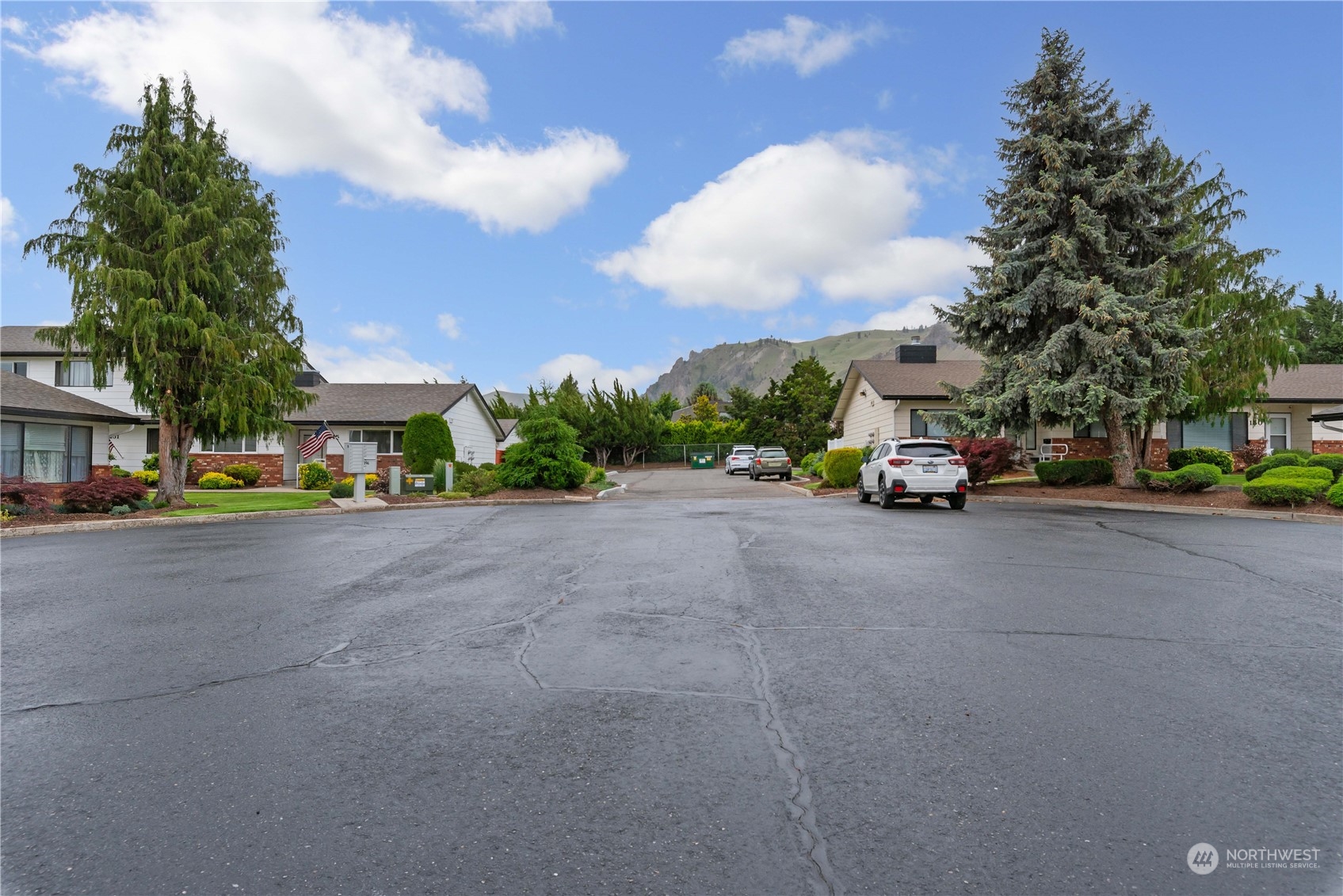 145 Quail Run Boulevard