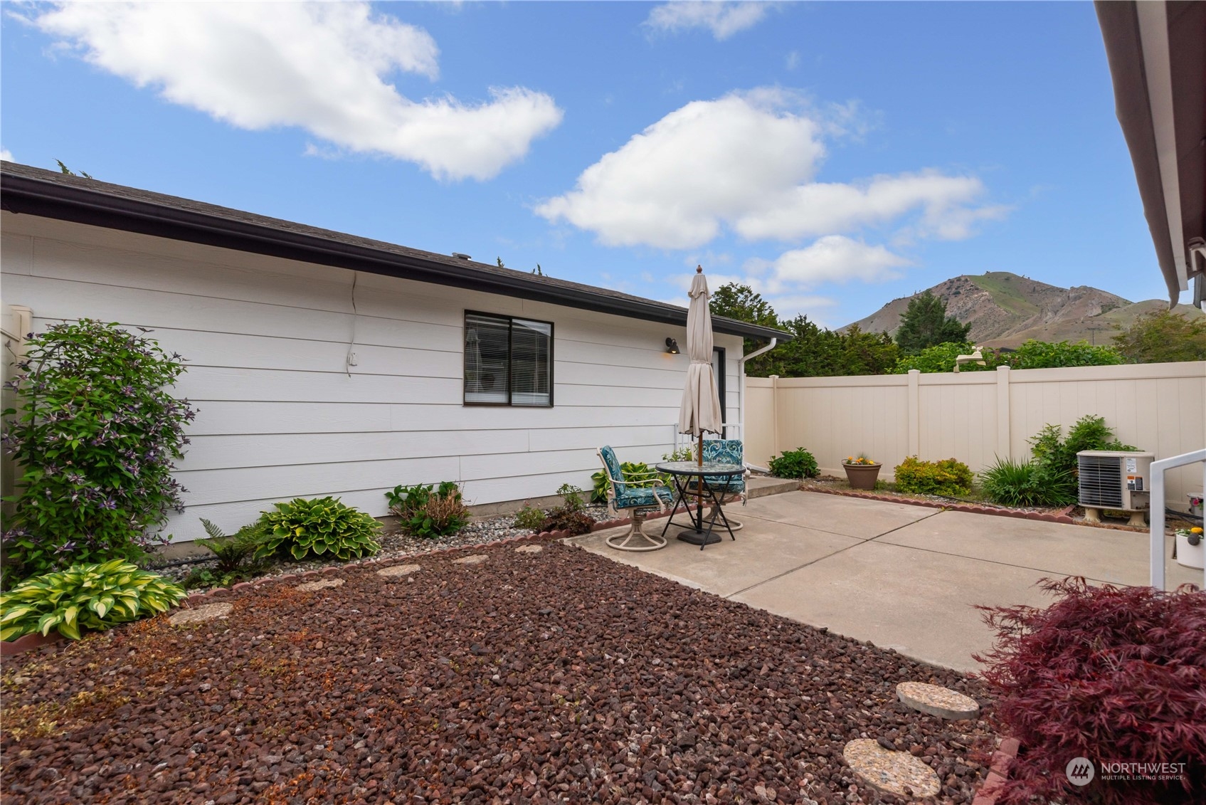 145 Quail Run Boulevard