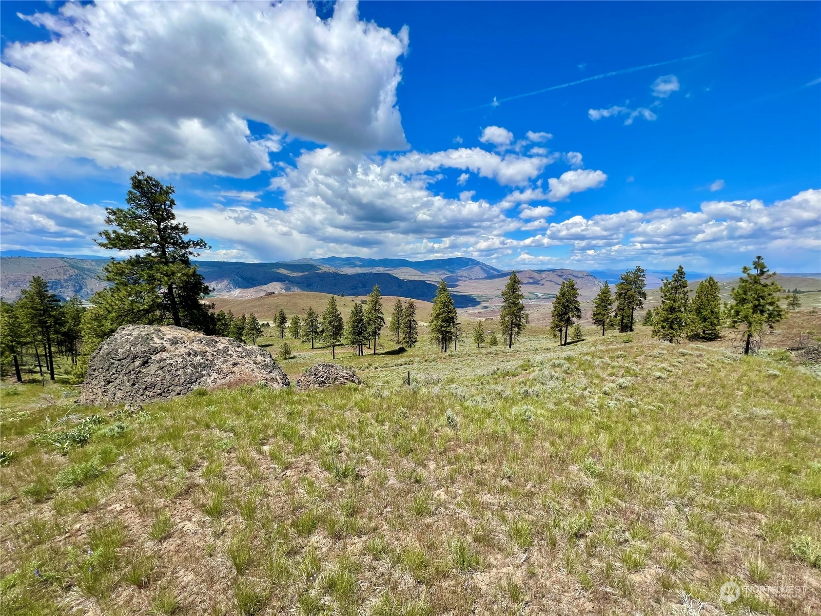 0 Columbia River Bluffs Road